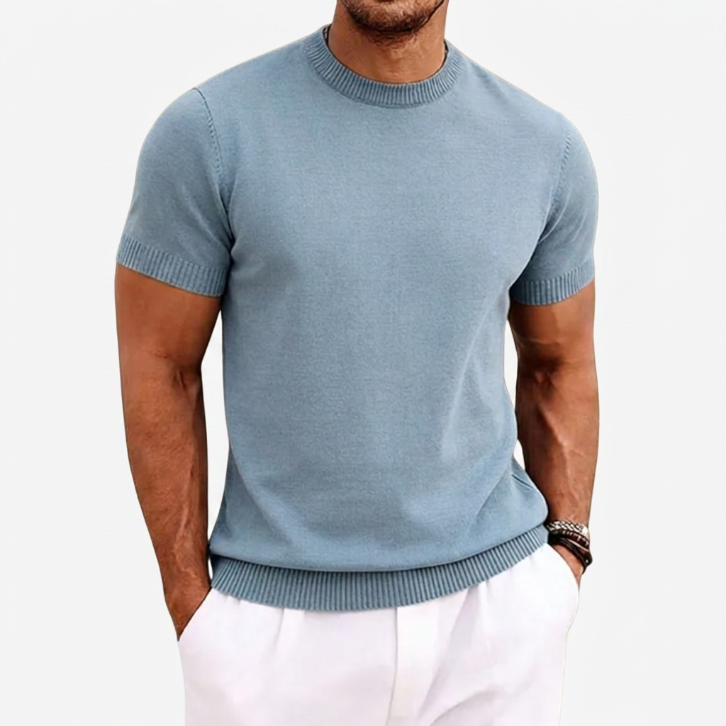 Men's Knitted T-Shirt with Round Neck and Short Sleeves