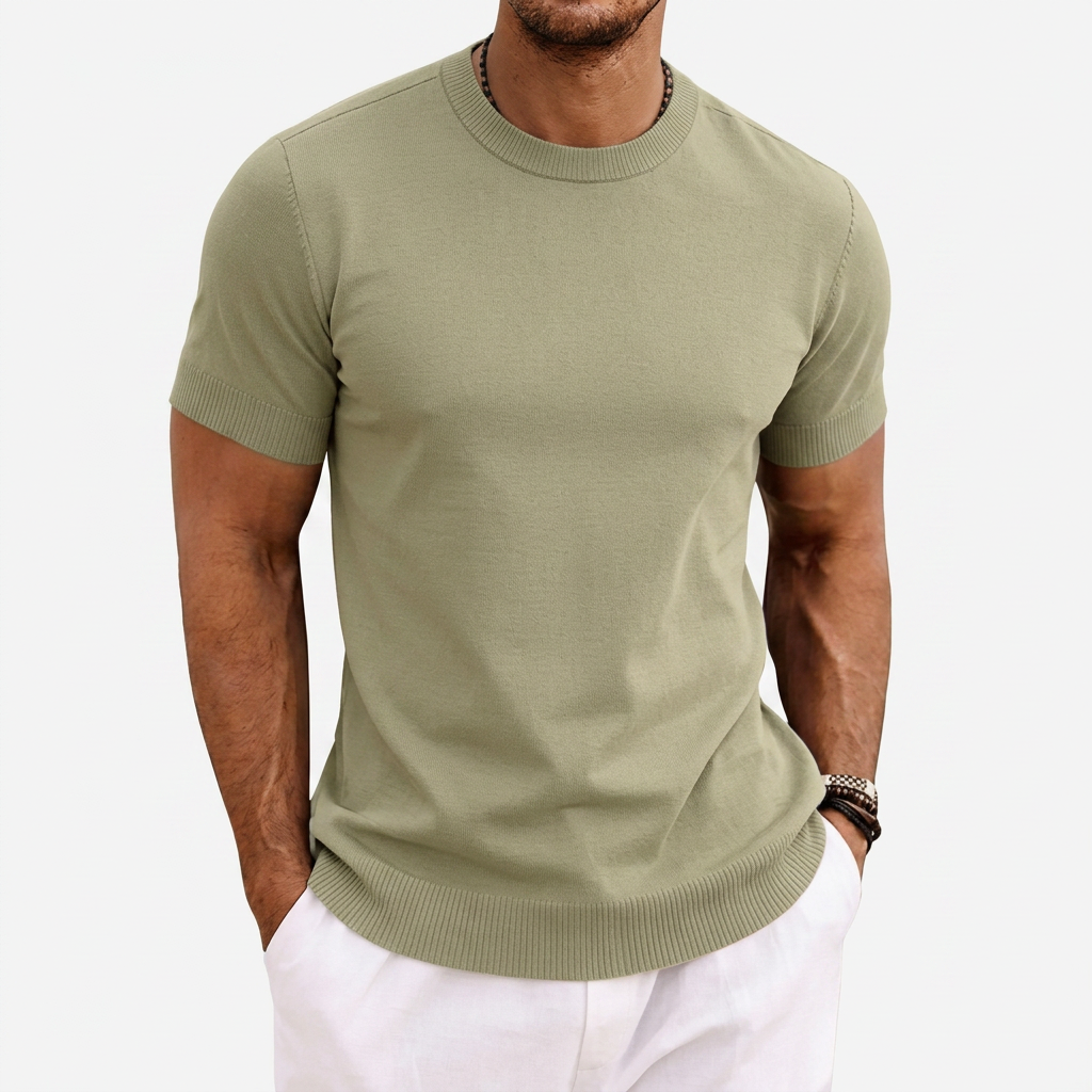 Men's Knitted T-Shirt with Round Neck and Short Sleeves