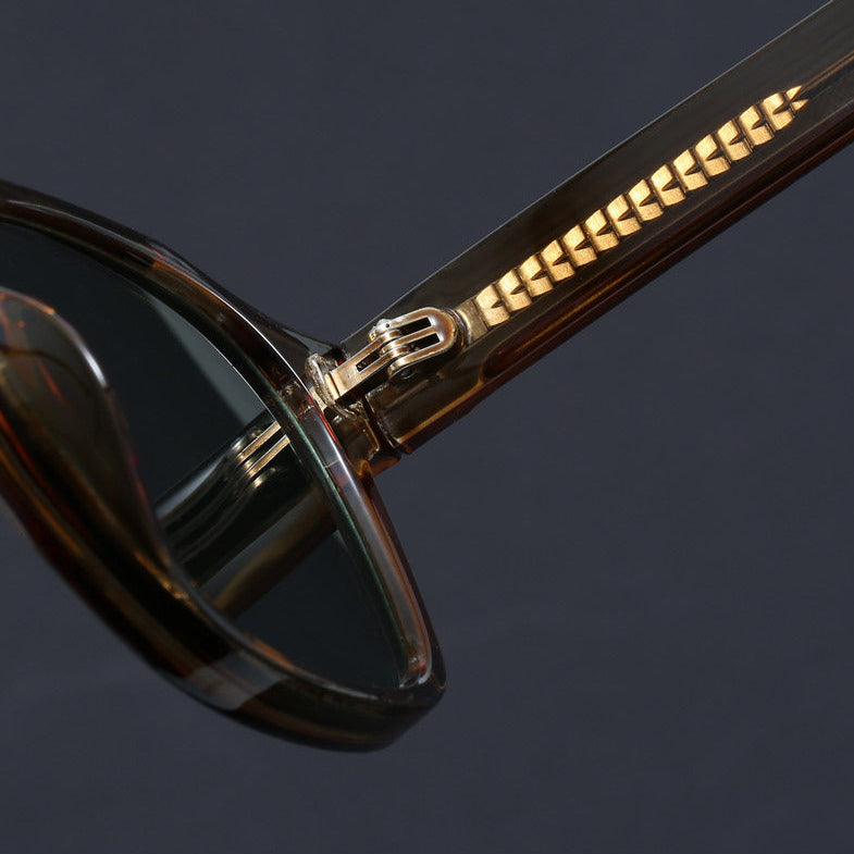 Square Frame Retro Sunglasses - UV Protective Polycarbonate Lenses