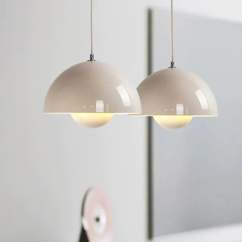 Nature-Inspired Ceiling Lamp – Iron, Adjustable Cord, Warm White Light