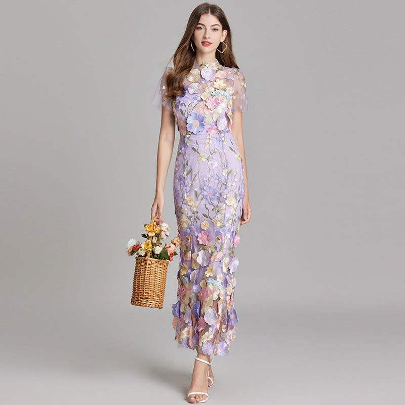 Catriona Floral Embroidered Maxi Dress_11