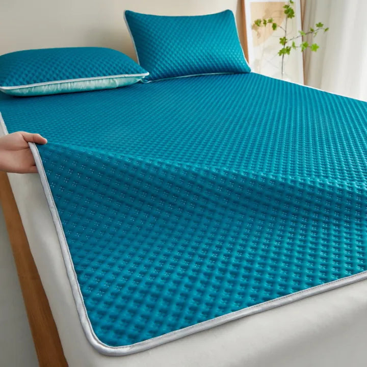 Foldable Cooling Sleep Mat - Breathable Summer Bed Topper