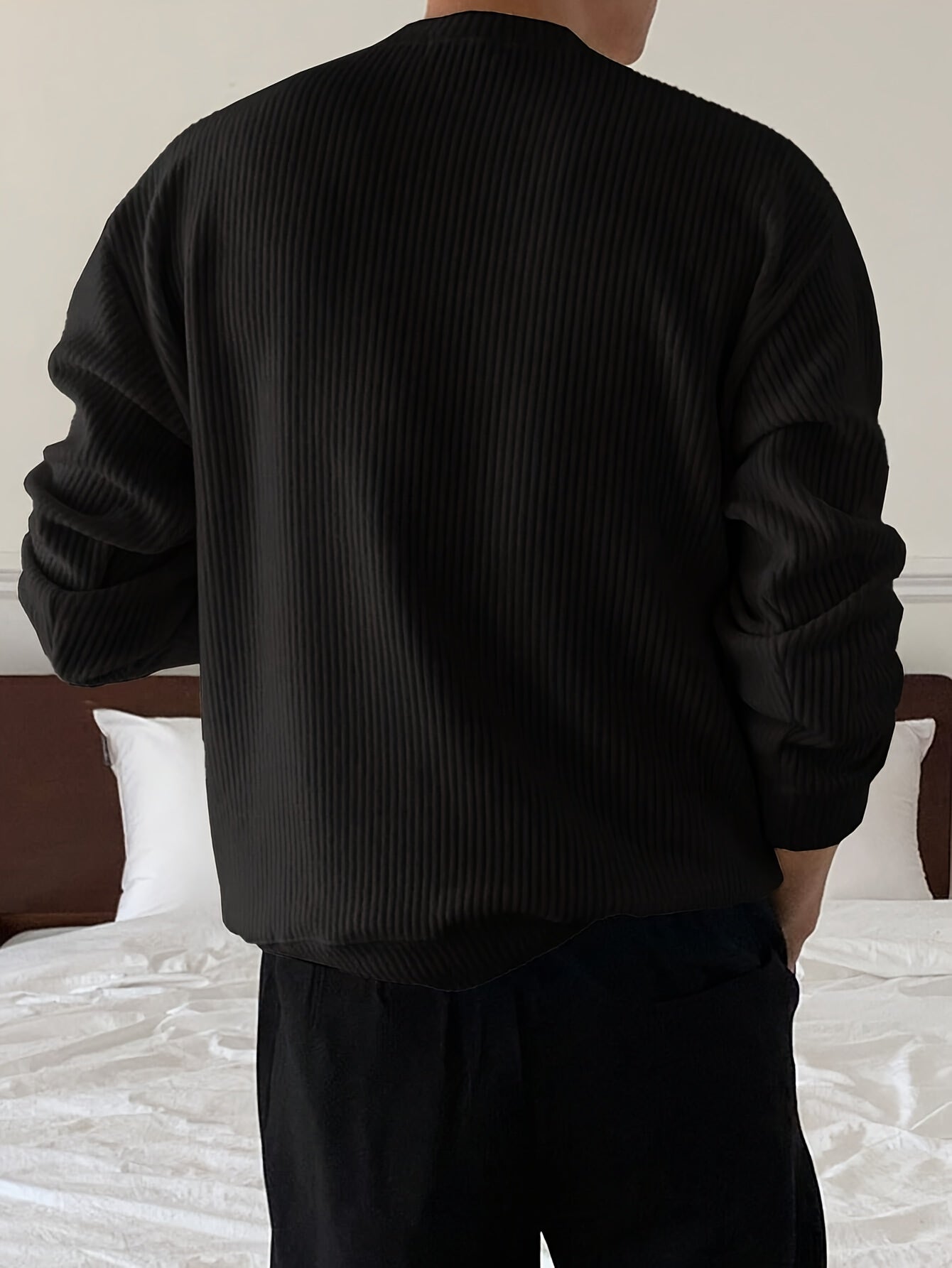 Men's Ribbed Crew-Neck Sweater – Relaxed Fit Knit Pullover
