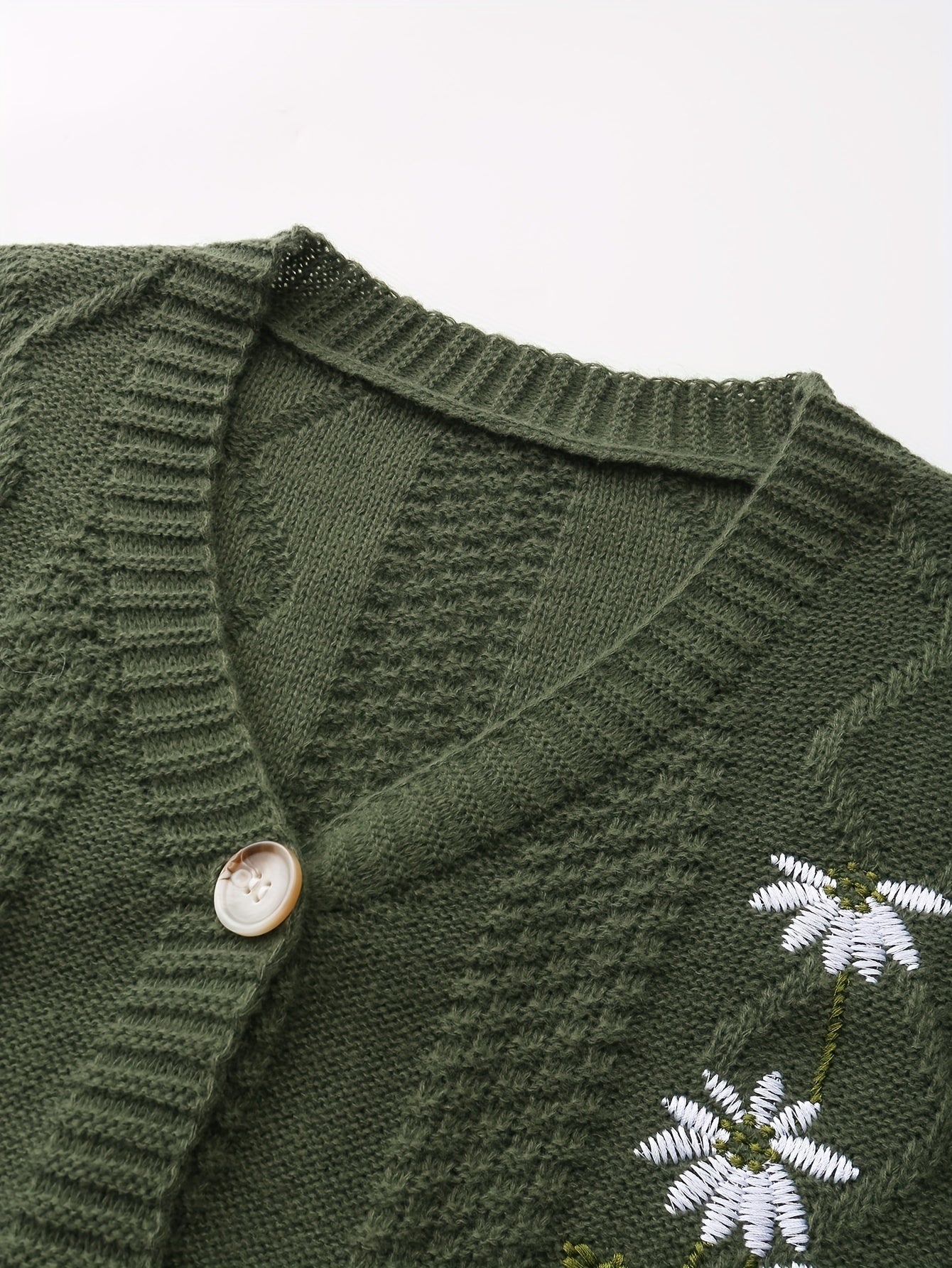Winsome™ | Women's Floral Embroidered V-Neck Button Cardigan