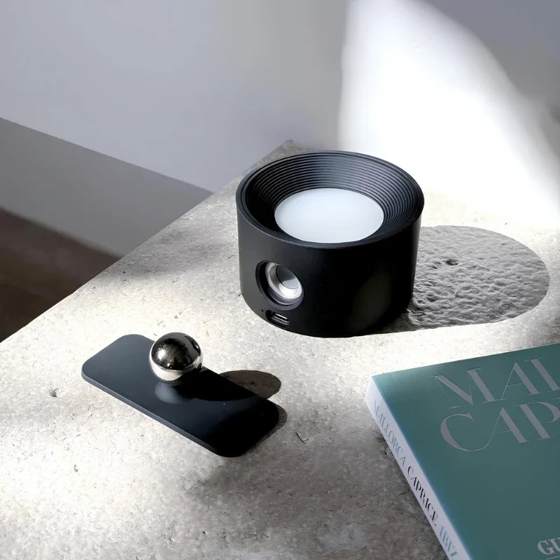 Cordless Wall Light with Magnetic Mount and 360° Rotation