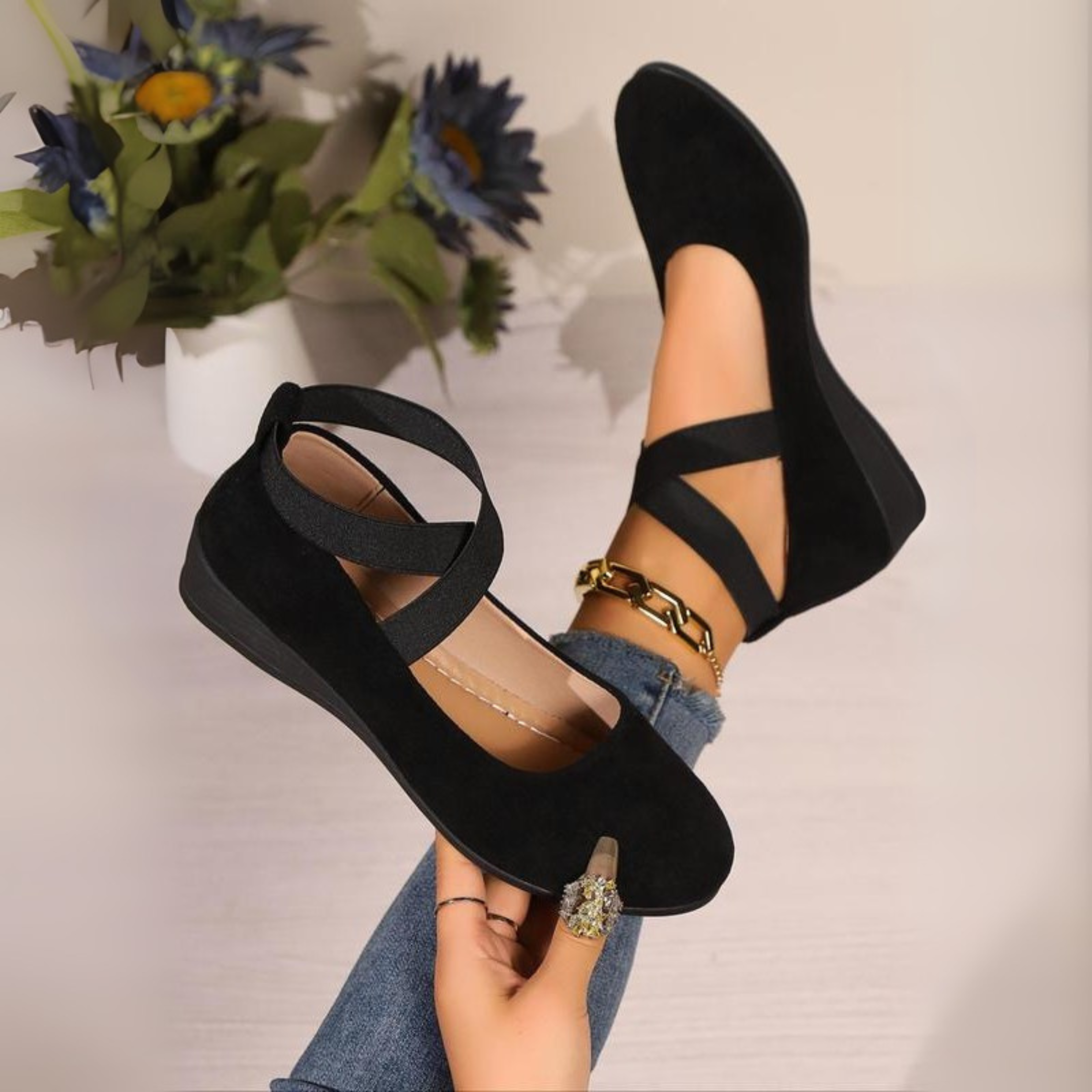 Women's Wedge Ballerina Flats with Closed Toe - Everyday Comfort Shoes