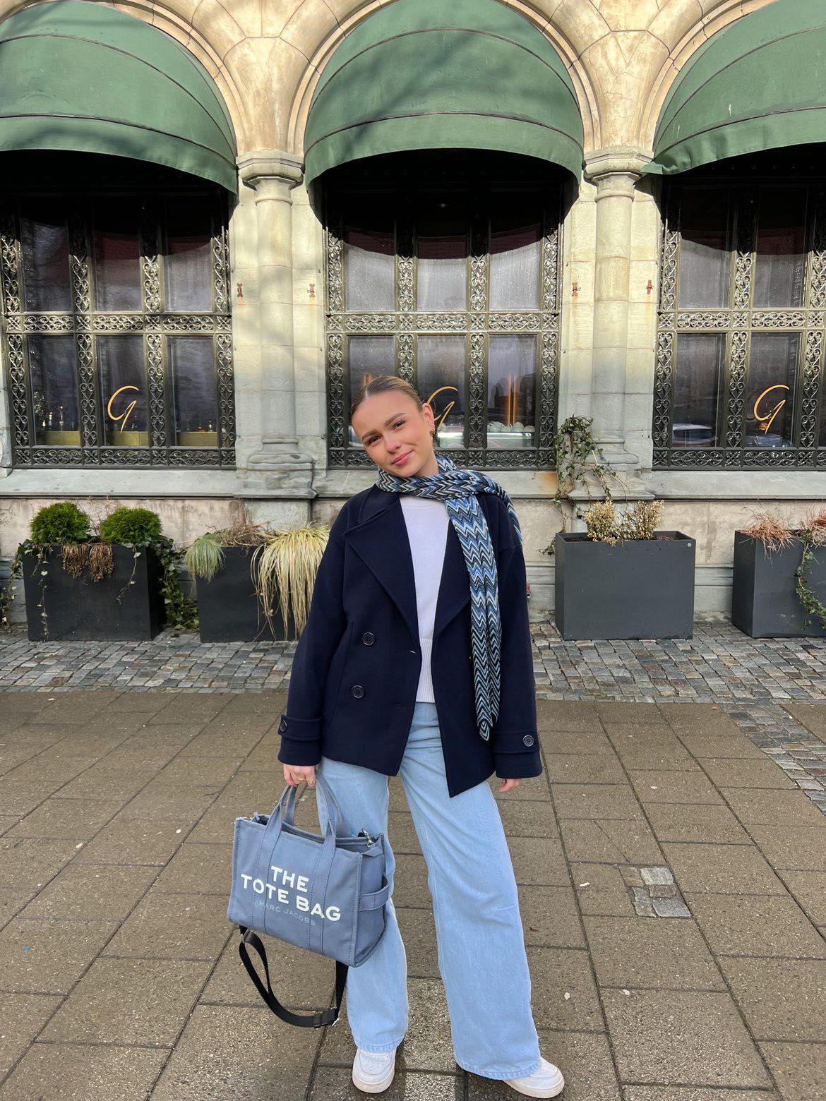 Thekla | Dames Peacoat Jas – Getailleerde Wolmix met Double-Breasted Design voor Tijdloze Elegantie