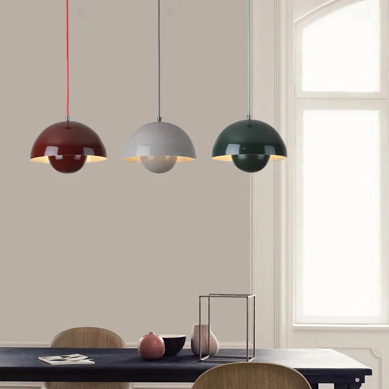 Nature-Inspired Ceiling Lamp – Iron, Adjustable Cord, Warm White Light