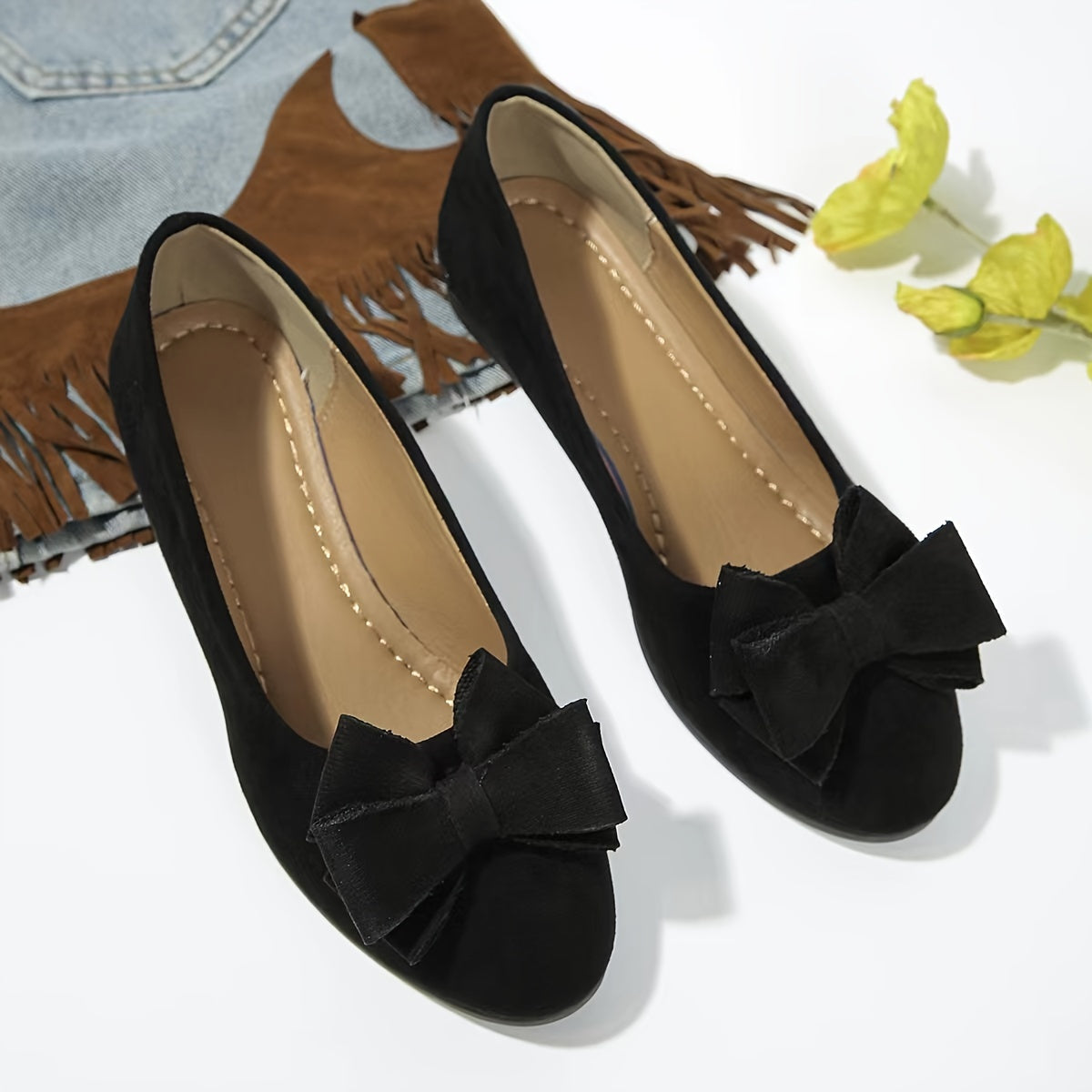 Women's Orthopaedic Flat Shoes with Bow Detail