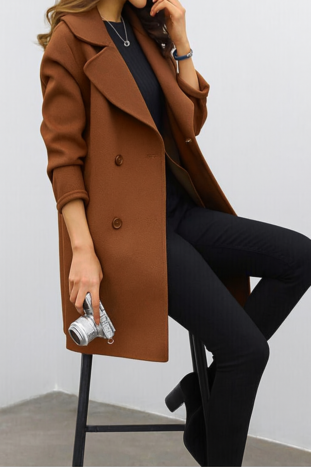 Women's Double-Breasted Wool Blend Coat - Tailored Fit