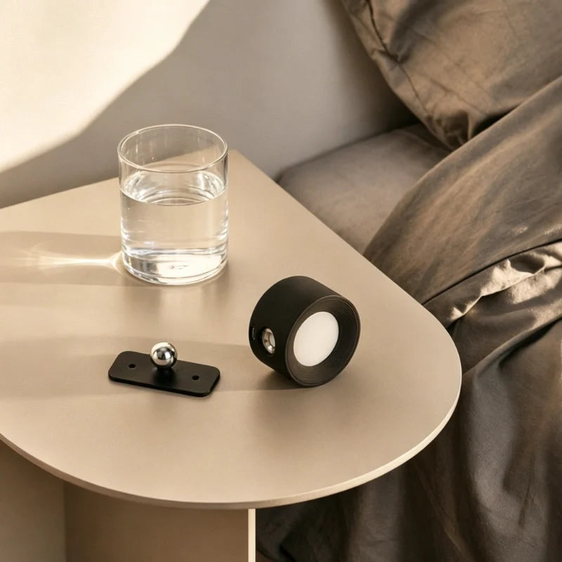 Cordless Wall Light with Magnetic Mount and 360° Rotation