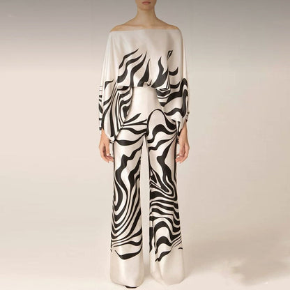 Paola | Satijnen Tweedelige Set Dames – met Glanzende Afwerking en Flatterende Pasvorm