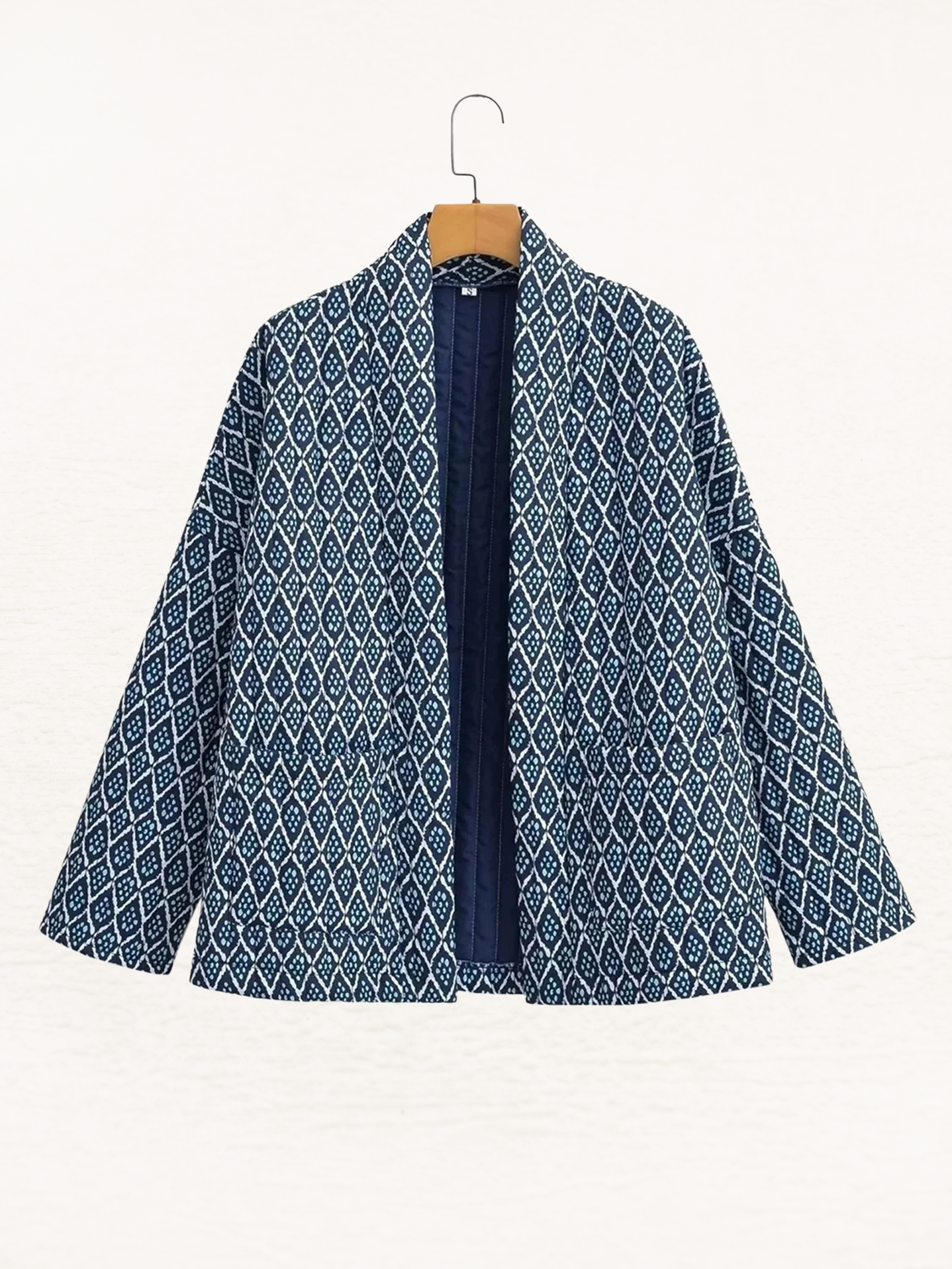 Tessy | Dames Quilted Jas – Licht Gewatteerd Tussenjasje met Elegante Geometrische Print