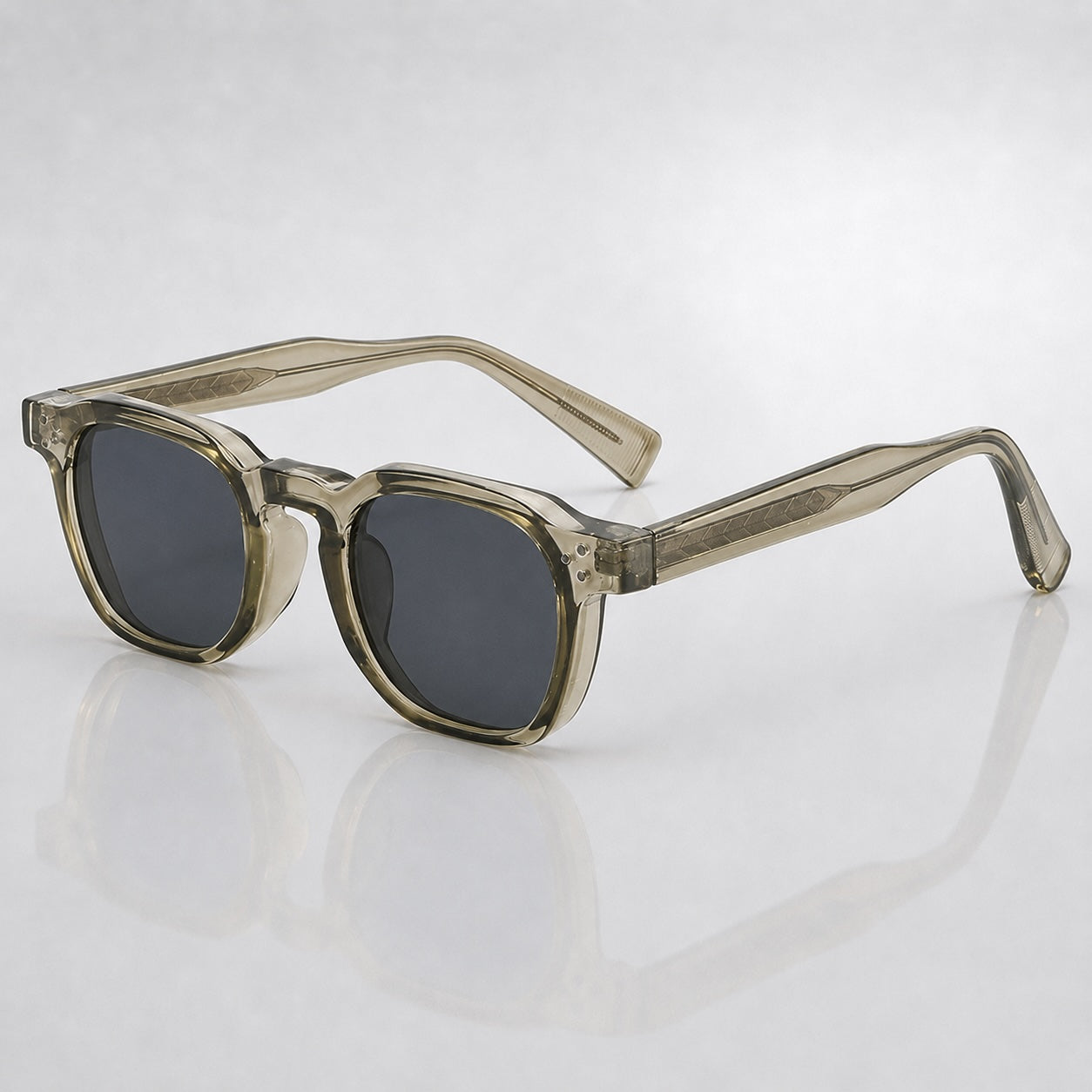 Women's Round Sunglasses Full-Rim UV400 Tinted Lenses
