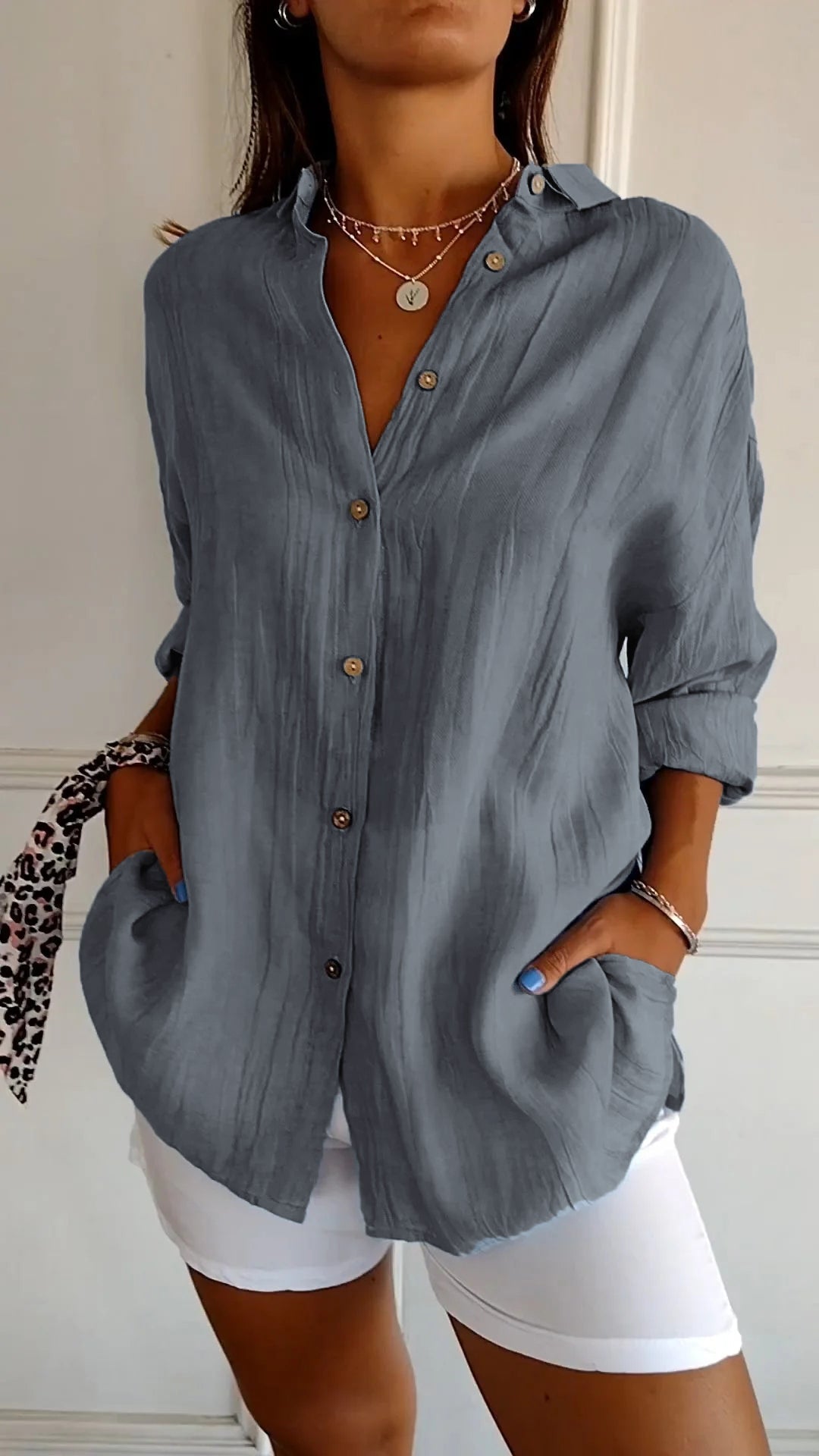 Women's Long Sleeve Blouse with Pleated Texture and Pockets