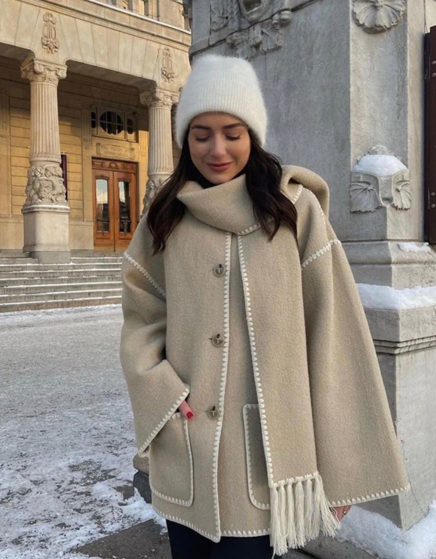 Georgina Scarf Coat | Dames jas met geïntegreerde sjaal en elegante pasvorm