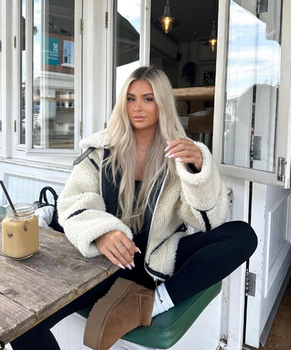 Aurora Teddy Coat | Dames teddy jas met oversized fit en fluffy stof