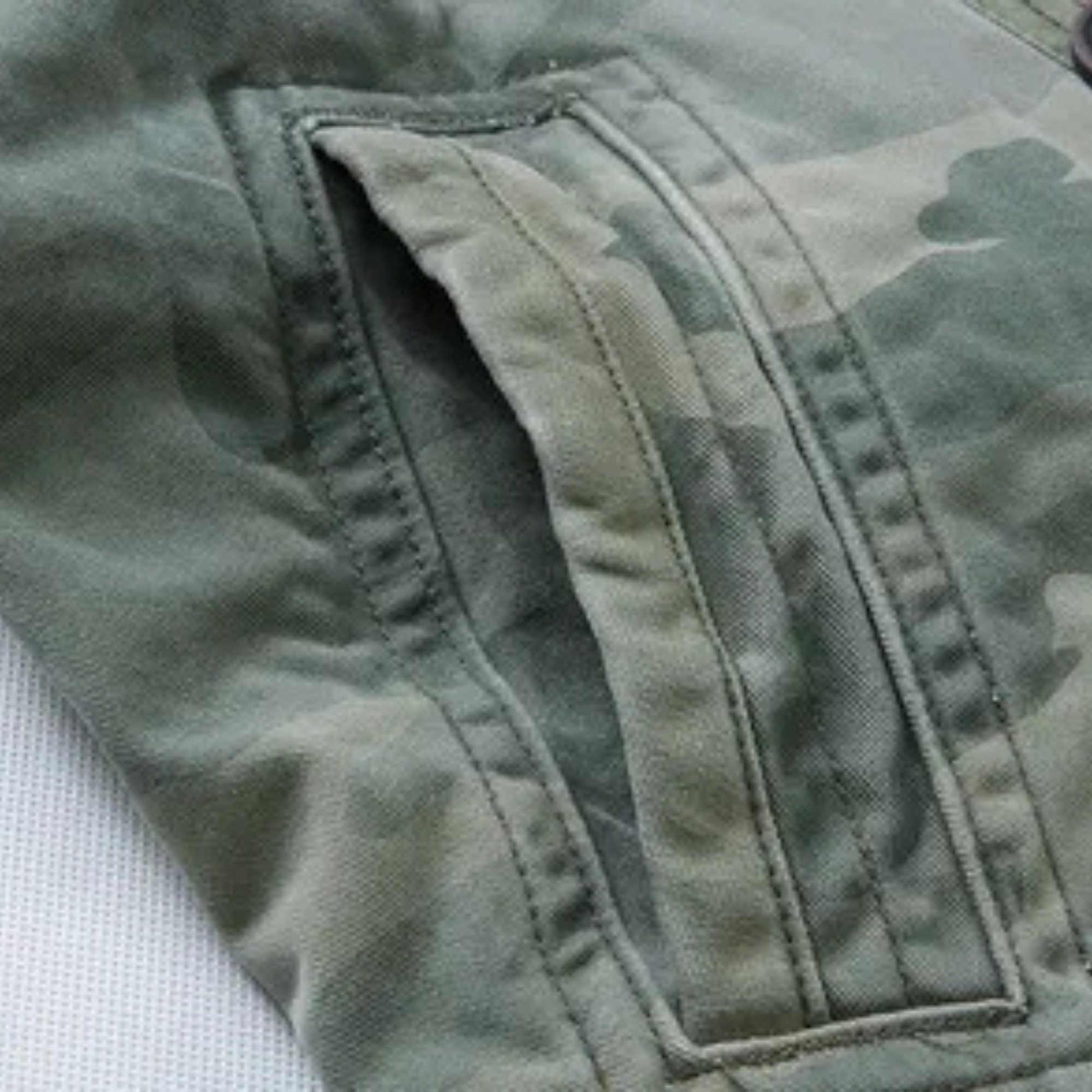 Men's Short Camouflage Military Jacket – Button-Up Collar