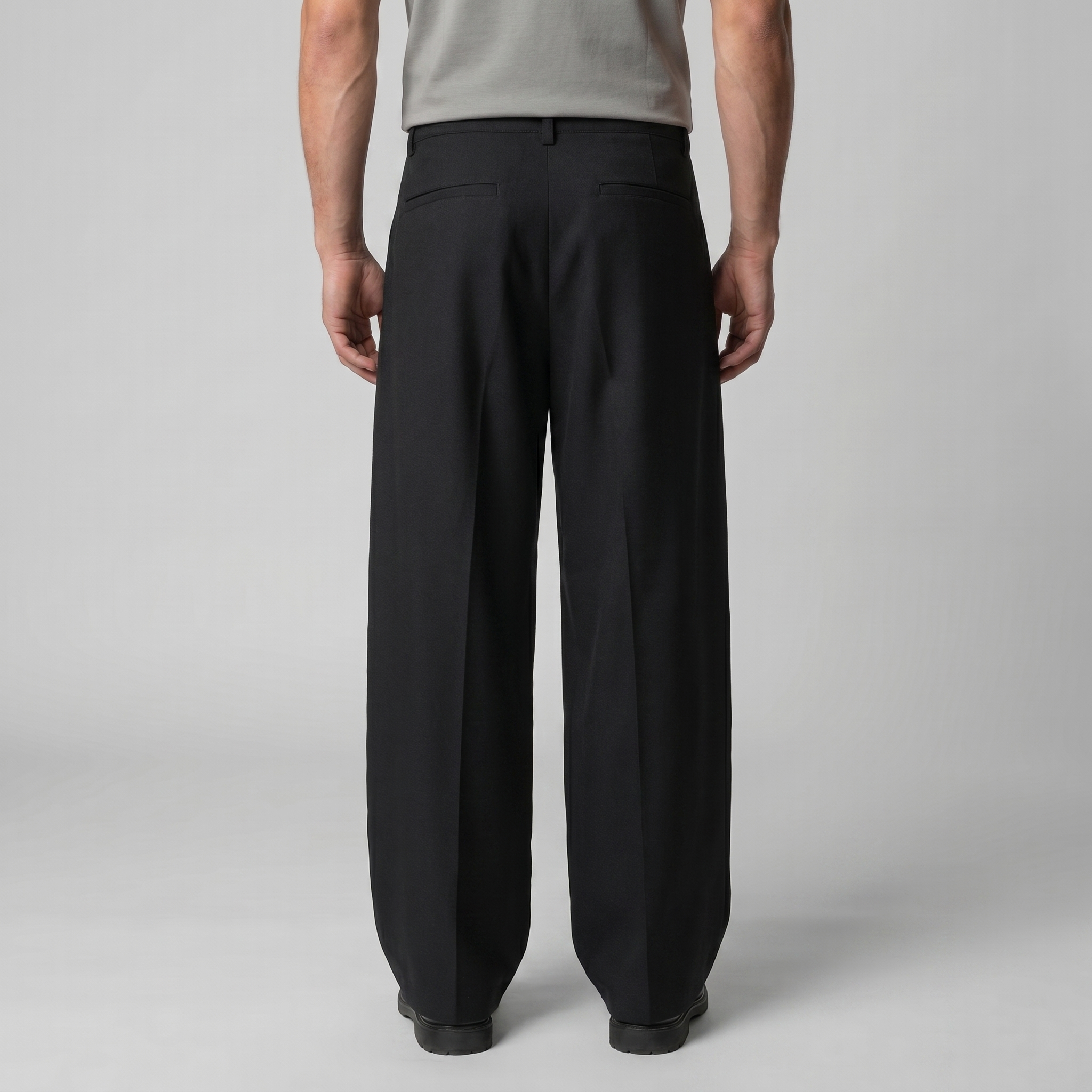Men's Tailored Wide-Leg Trousers with Pleated Front