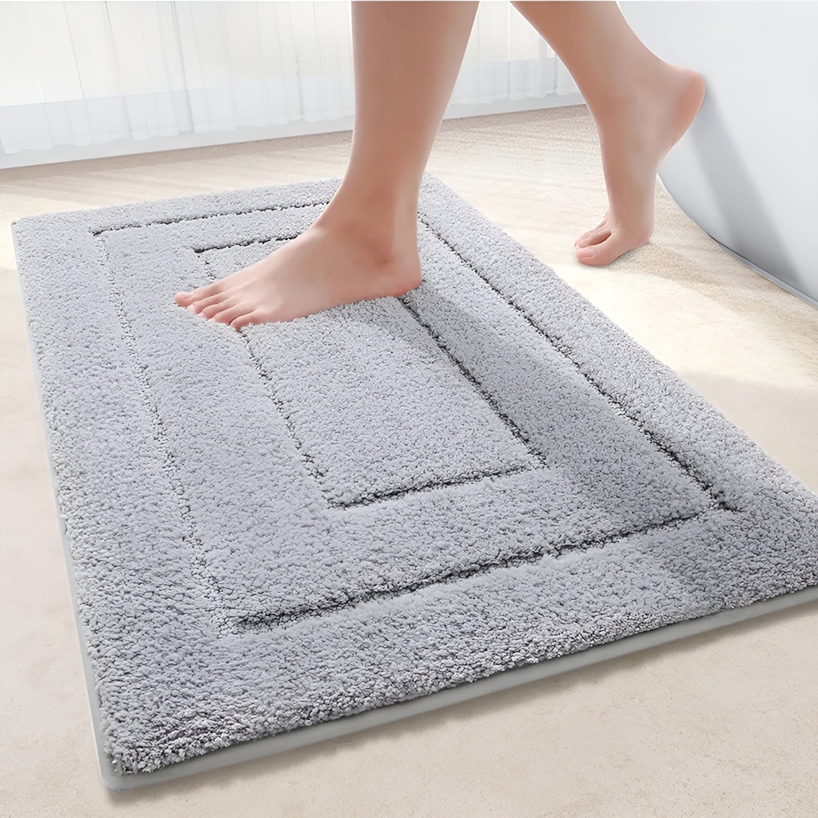 Microfiber Shower Mat with Non-Slip Base, Quick-Dry Bathroom Rug