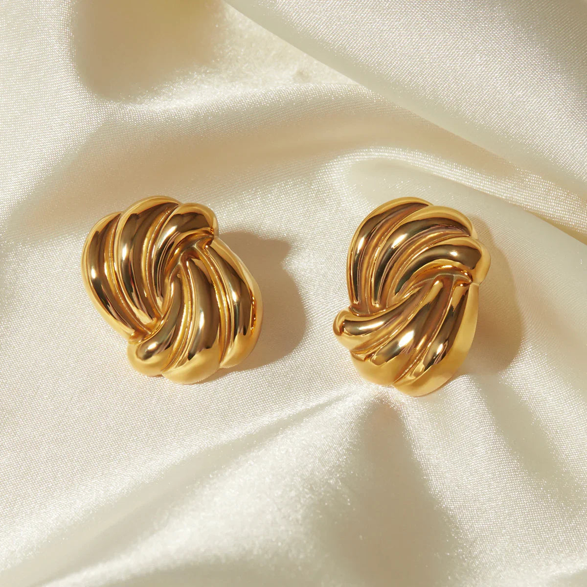 Women's Gold-Plated Knot Stud Earrings - Sculpted Twisted Design