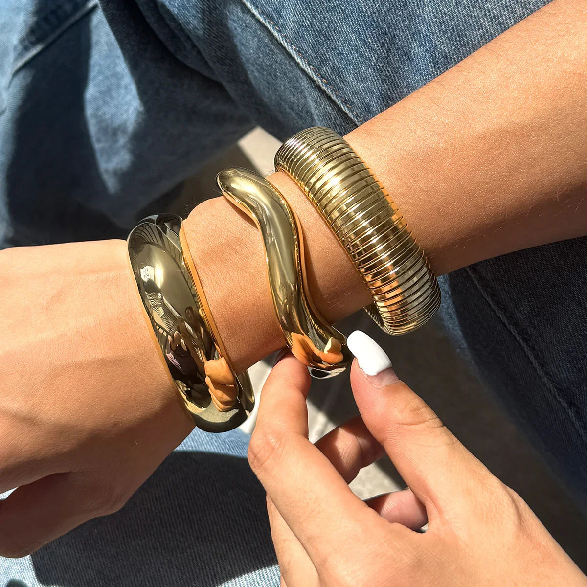 Women's Chunky Bangle Set Gold-Plated Stainless Steel, 3-Piece
