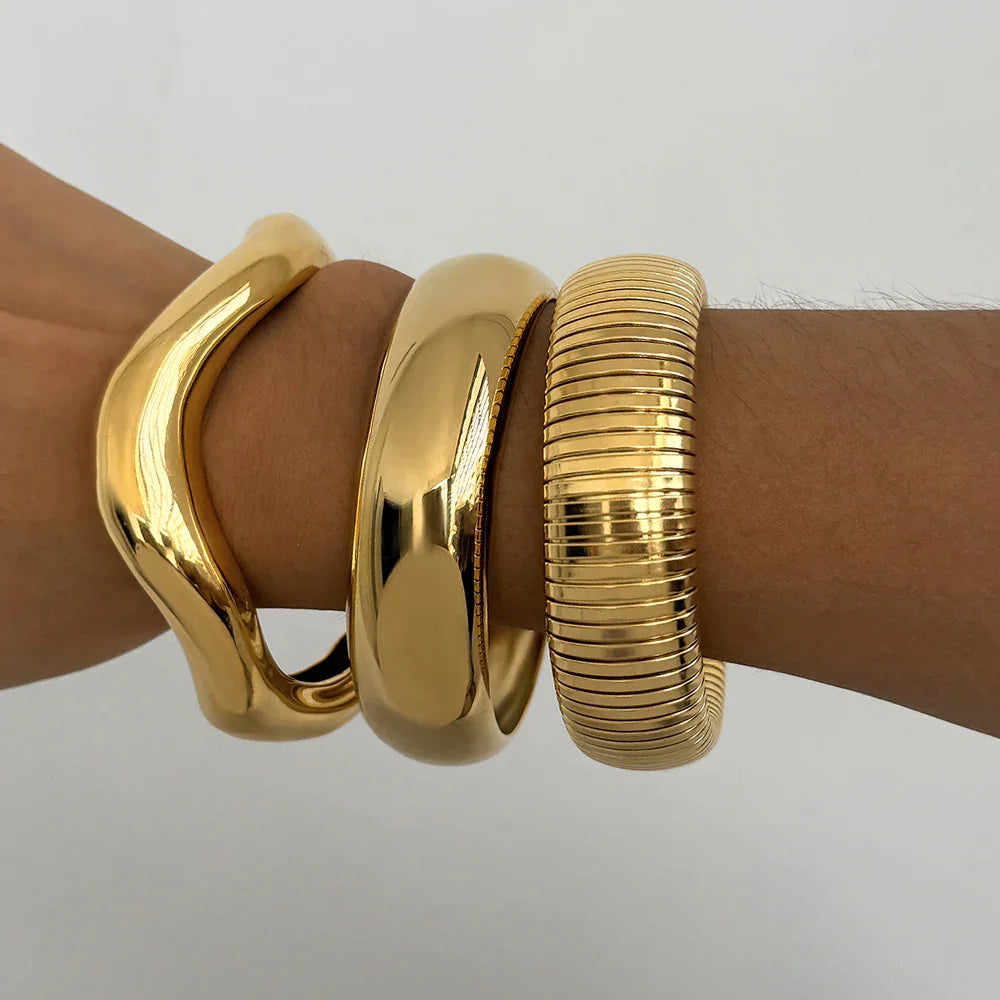 Women's Chunky Bangle Set Gold-Plated Stainless Steel, 3-Piece