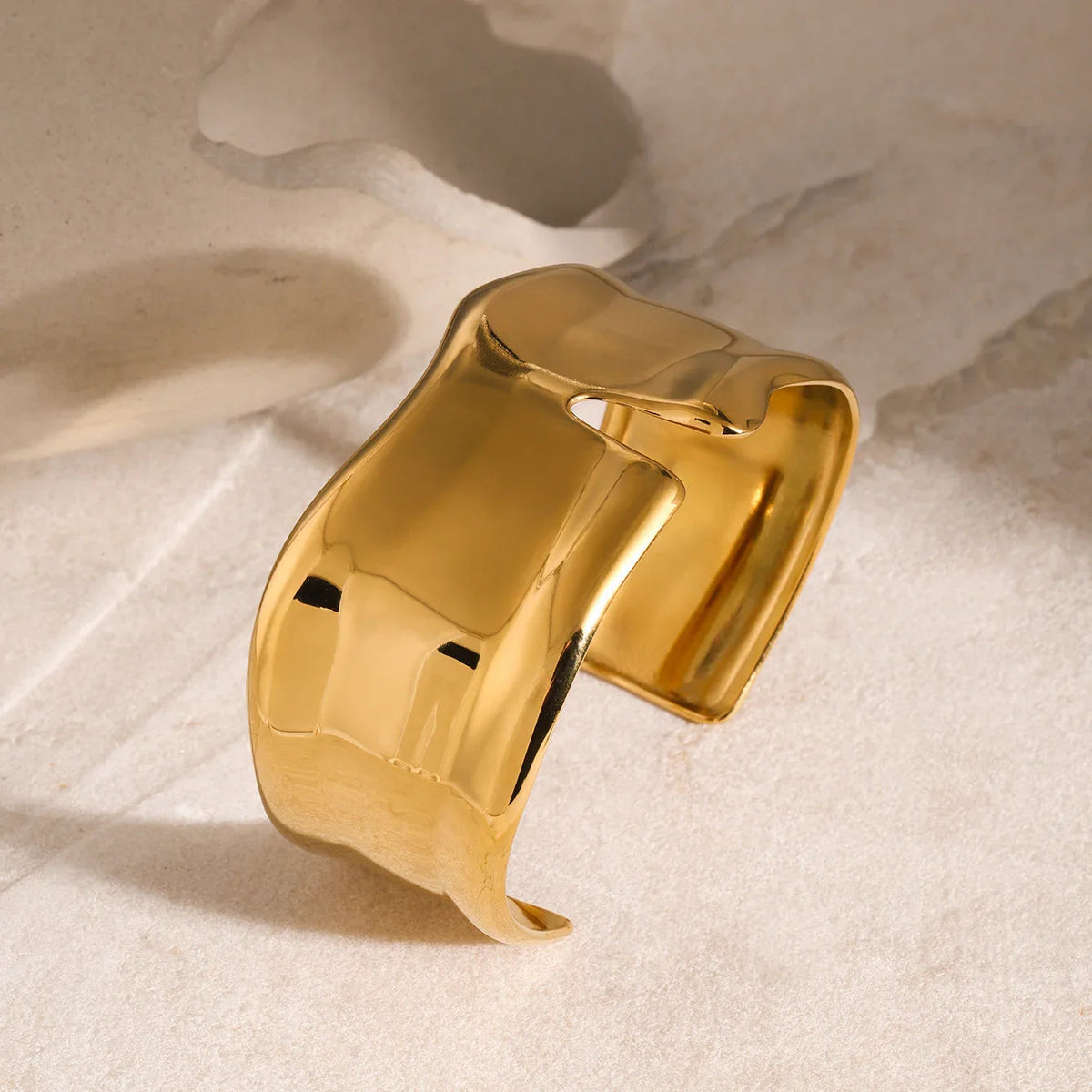 Women's Gold-Plated Minimalist Cuff Bracelet - Stainless Steel