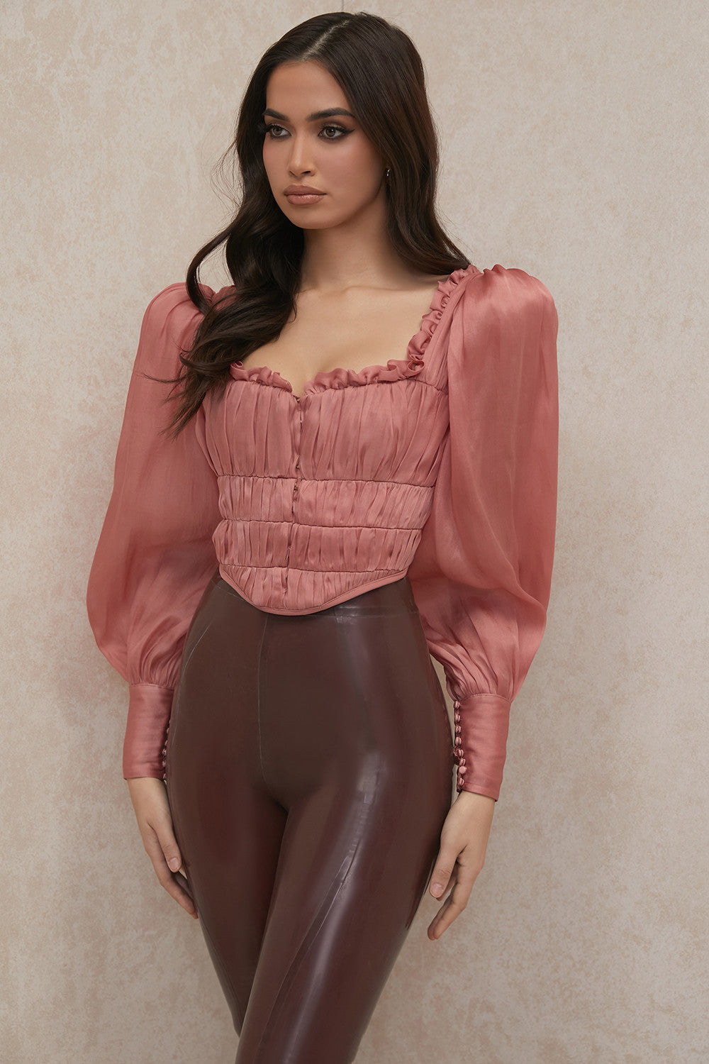 Miriam | Dames Blouse – Getailleerd Model, Satijnlook, Ruches, Pofmouwen & Sweetheart Halslijn