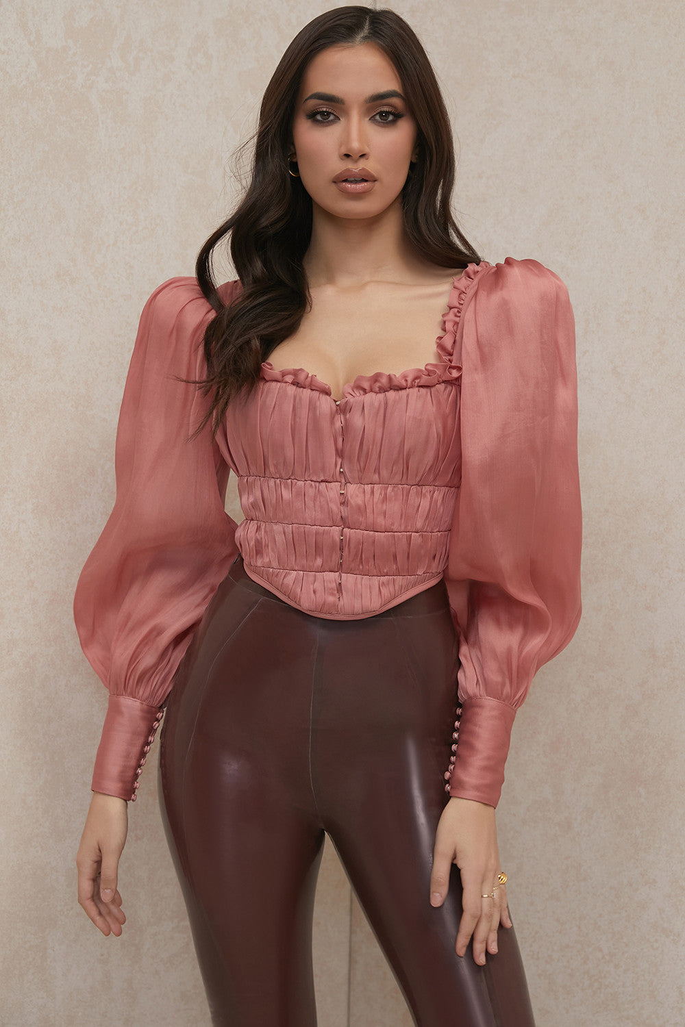 Miriam | Dames Blouse – Getailleerd Model, Satijnlook, Ruches, Pofmouwen & Sweetheart Halslijn