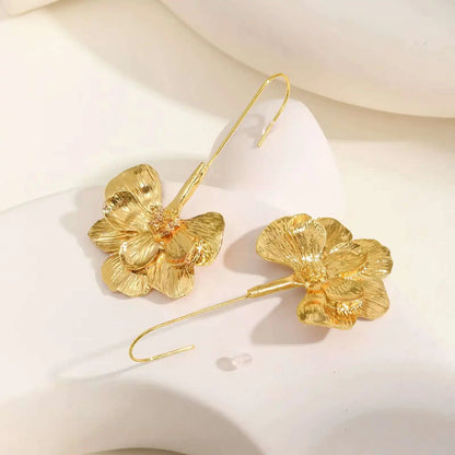 Morrée Oorbellen Dames | Bloemvormige Oorbellen met 14K Vergulding