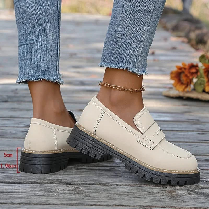 Women's Suede Platform Loafers - Chunky Rubber Sole