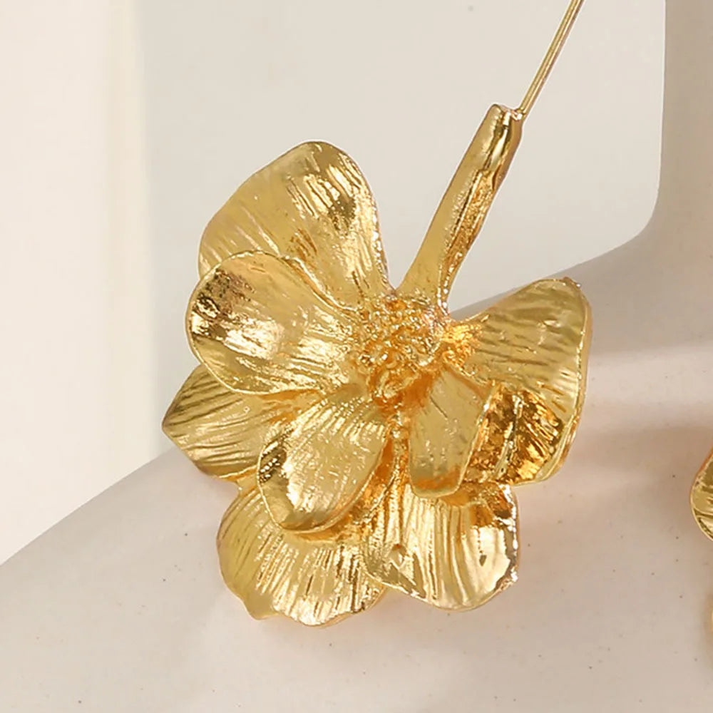 Morrée Oorbellen Dames | Bloemvormige Oorbellen met 14K Vergulding