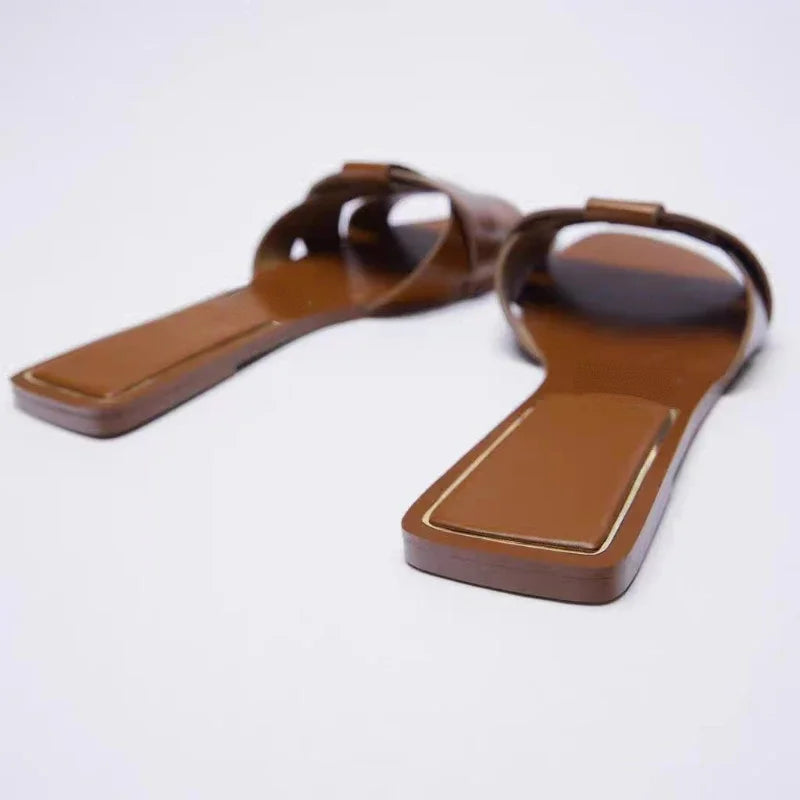 Fien | Dames Sandalen met Gekruiste Banden, Minimalistisch en Comfortabel