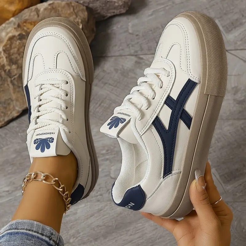 Women's Retro Sneakers with Comfort Sole - Casual Everyday Shoes