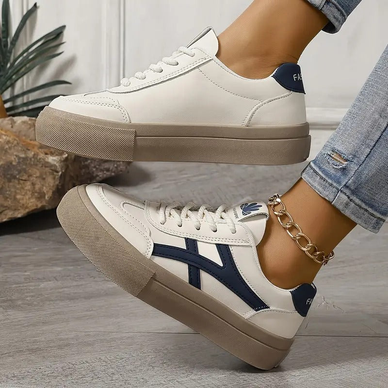 Women's Retro Sneakers with Comfort Sole - Casual Everyday Shoes