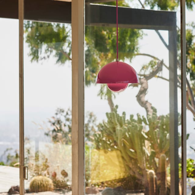 Nature-Inspired Ceiling Lamp – Iron, Adjustable Cord, Warm White Light