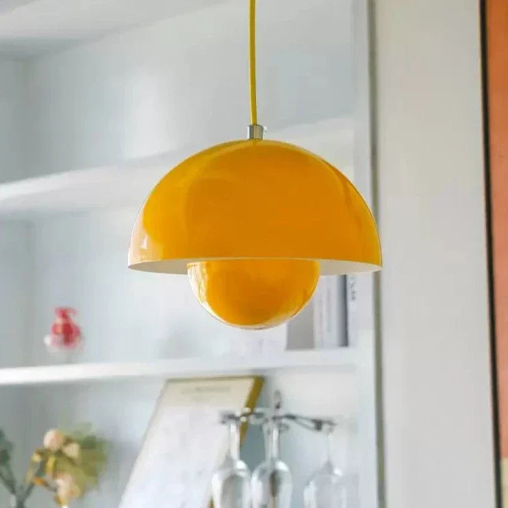 Nature-Inspired Ceiling Lamp – Iron, Adjustable Cord, Warm White Light