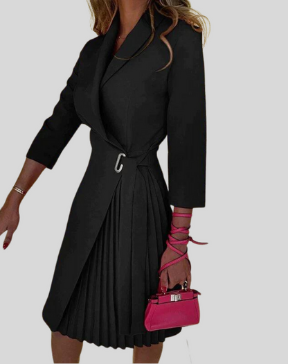 Milou | Dames Blazerjurk met Plissé Rok – Elegante Pasvorm & Stijlvolle Details