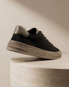Canvas Low-Top Sneakers – Minimalist Everyday Design