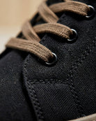 Canvas Low-Top Sneakers – Minimalist Everyday Design