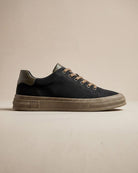 Canvas Low-Top Sneakers – Minimalist Everyday Design