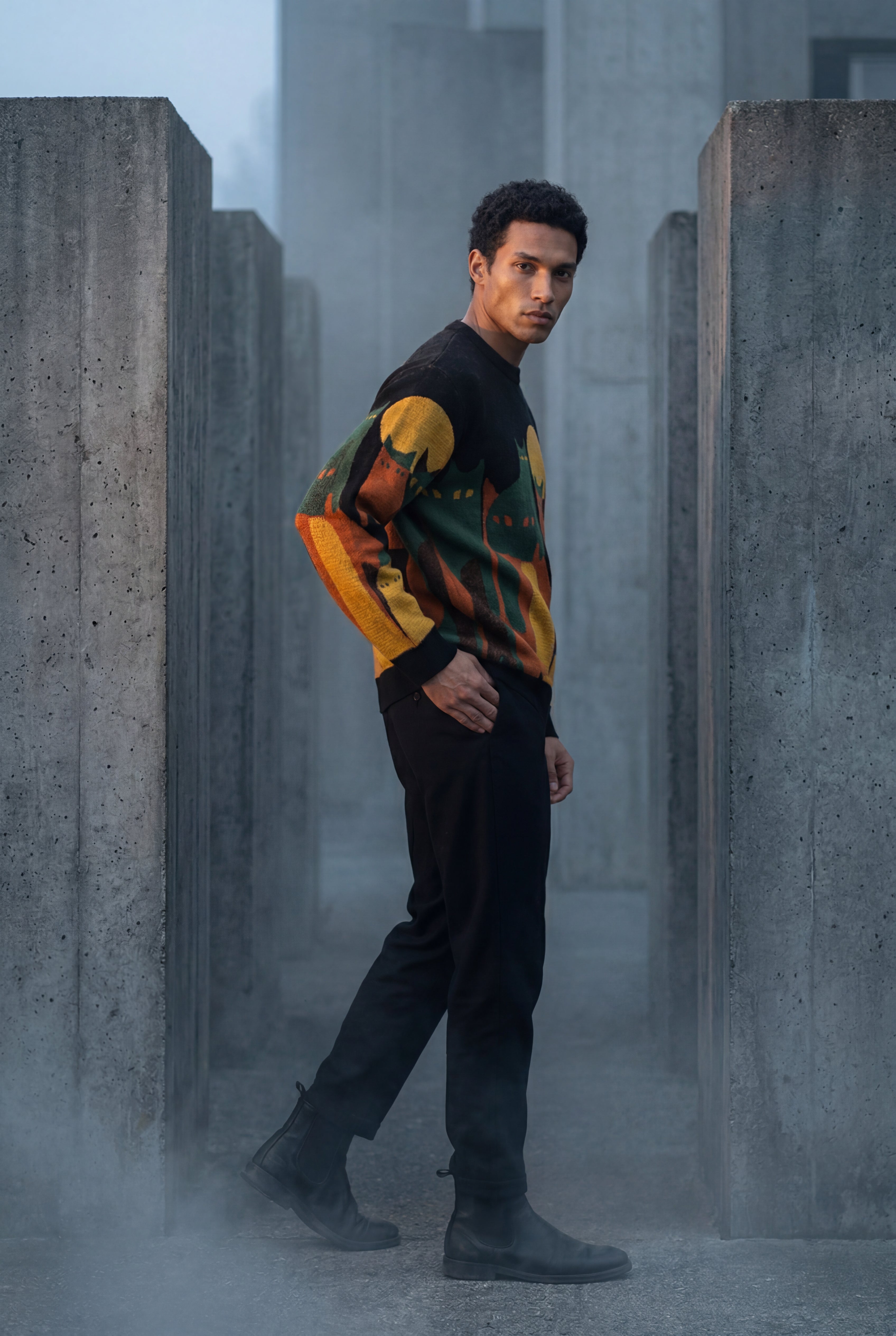 Black Abstract Cat Graphic Crew Neck Long Sleeve Sweater - Photo 8
