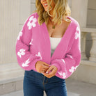 Bregje bloemenprint cropped vest met laterneärmelen, close-up in roze