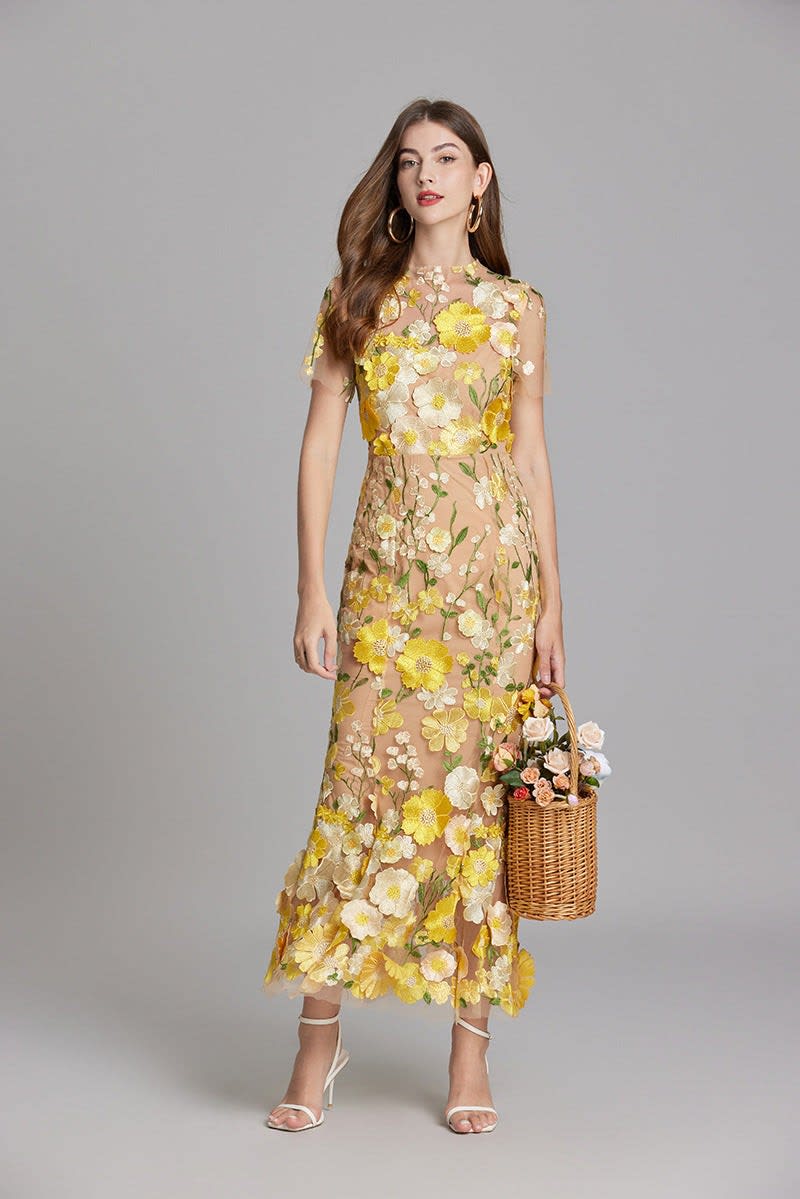 Catriona Floral Embroidered Maxi Dress_17