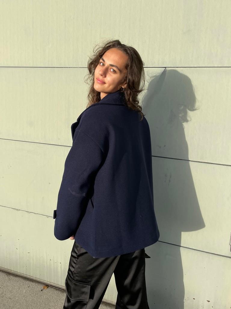 Thekla | Dames Peacoat Jas – Getailleerde Wolmix met Double-Breasted Design voor Tijdloze Elegantie