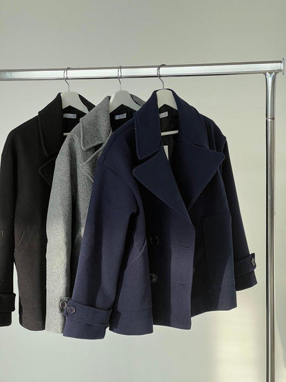 Thekla | Dames Peacoat Jas – Getailleerde Wolmix met Double-Breasted Design voor Tijdloze Elegantie