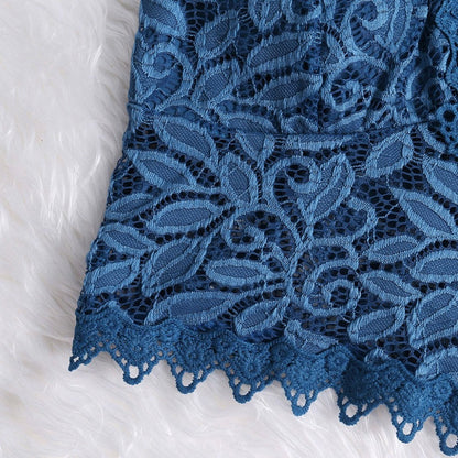 Martine | Dames Kanten Crop Top – Vrouwelijk, Verfijnd, Verstelbare Bandjes