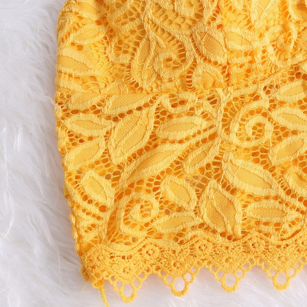 Martine | Dames Kanten Crop Top – Vrouwelijk, Verfijnd, Verstelbare Bandjes