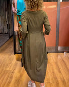 Women's Round Neck Dress with Tailored Fit, 3/4 Sleeves